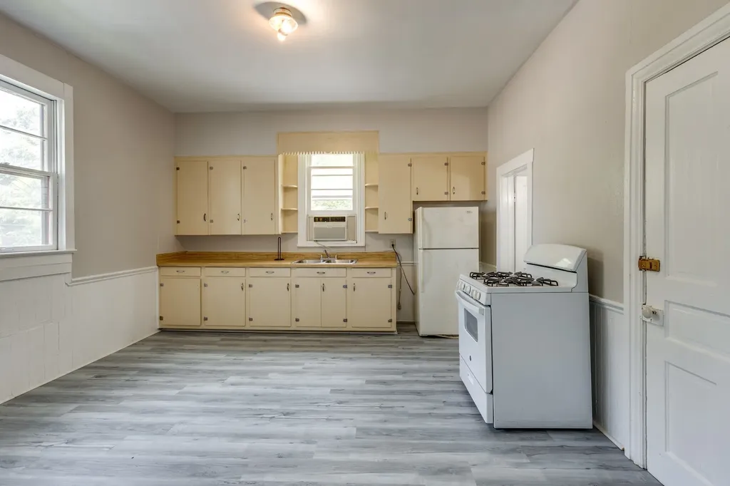 322 W 12th Street Columbia TN 38401