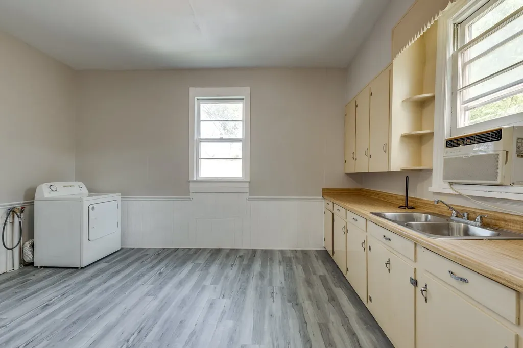 322 W 12th Street Columbia TN 38401