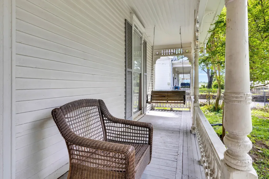 322 W 12th Street Columbia TN 38401