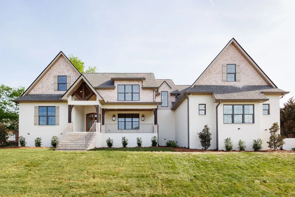 7556 Cairo Bend Lebanon TN 37087