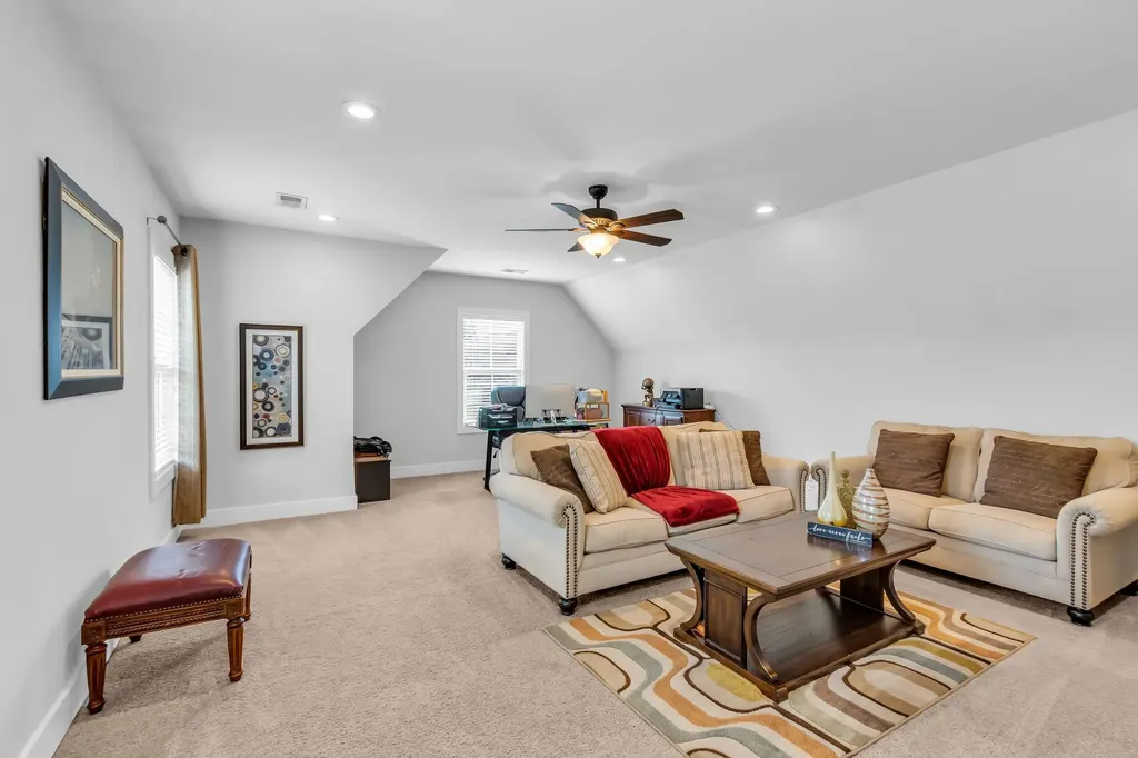 4532 Garcia Boulevard Murfreesboro TN 37128