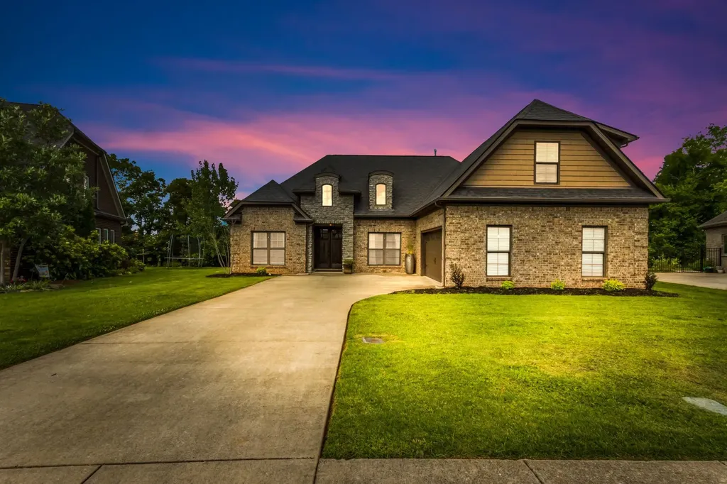 4532 Garcia Boulevard Murfreesboro TN 37128