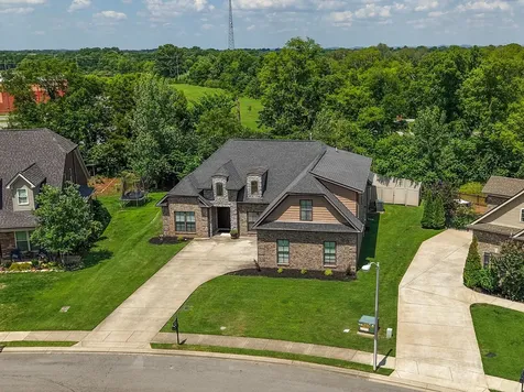 4532 Garcia Boulevard Murfreesboro TN 37128