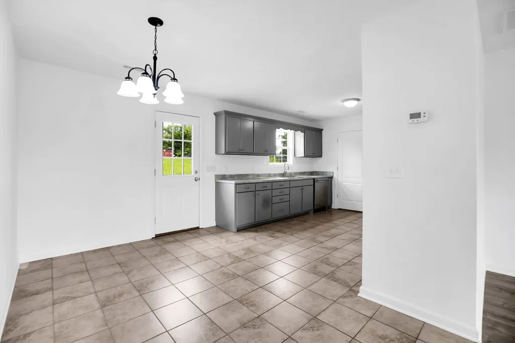 307 Shadow Drive Shelbyville TN 37160