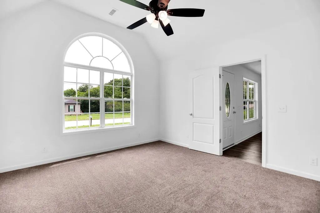 307 Shadow Drive Shelbyville TN 37160