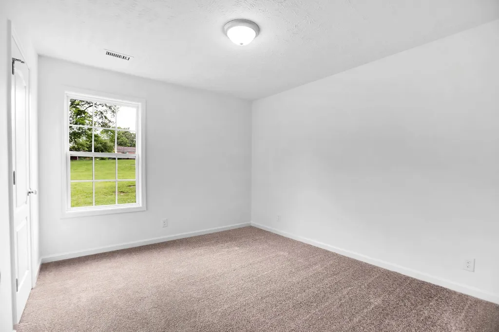 307 Shadow Drive Shelbyville TN 37160