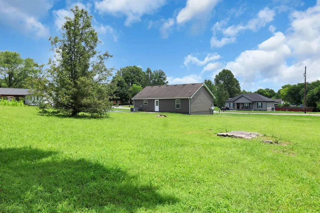 307 Shadow Drive Shelbyville TN 37160