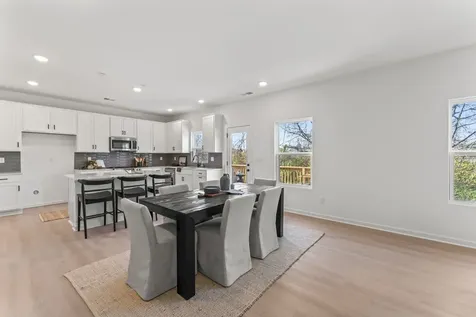 2958 Peaceful Valley Drive Columbia TN 38401