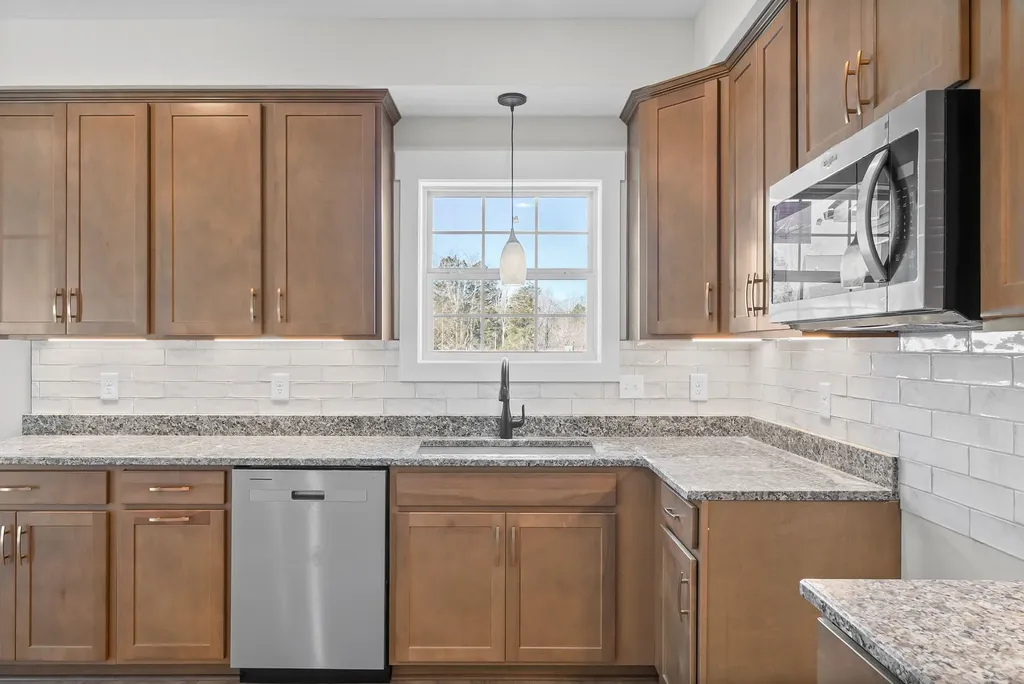 97 Sycamore Hill Clarksville TN 37042