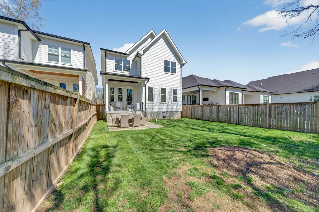 921A Woodmont Boulevard Nashville TN 37204