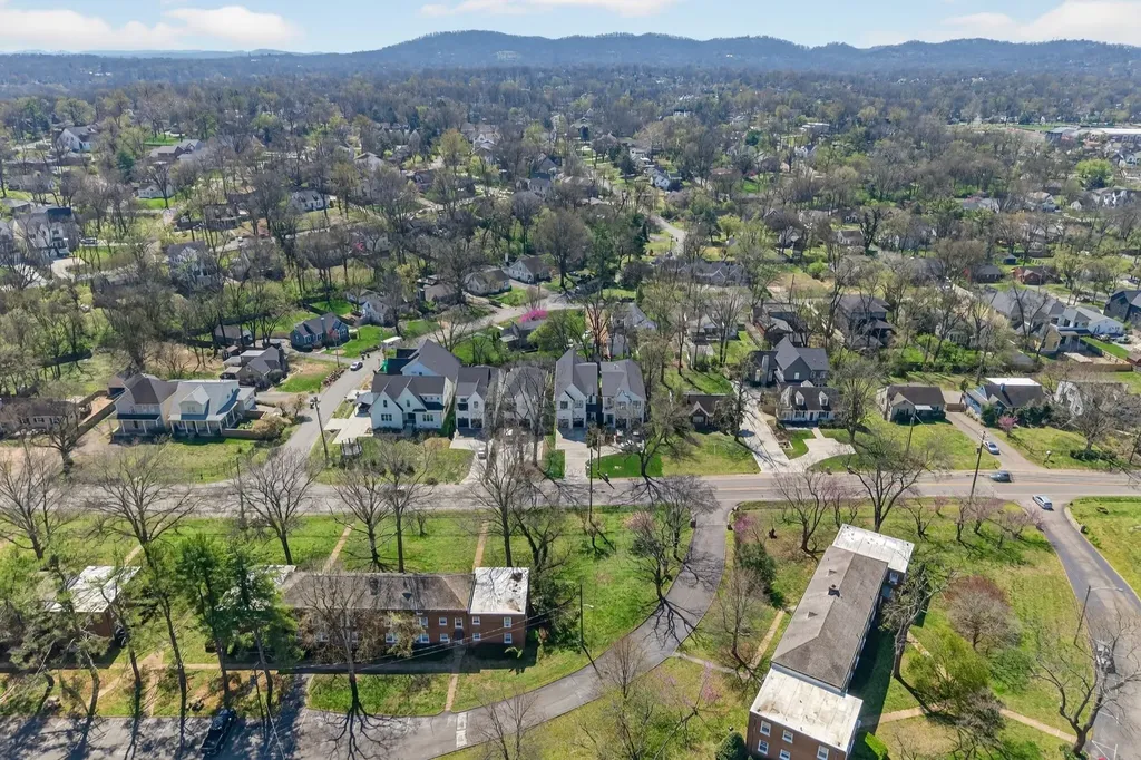 921A Woodmont Boulevard Nashville TN 37204