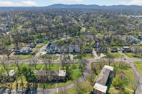 921A Woodmont Boulevard Nashville TN 37204