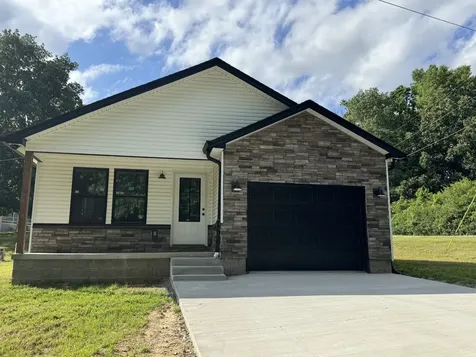 296 Hillview Drive Cadiz KY 42211