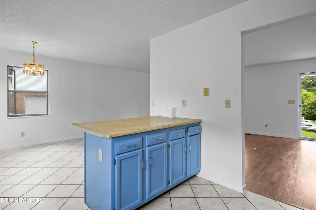 2710 Timberline Drive Maryville TN 37801