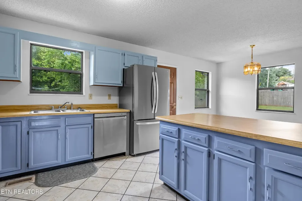 2710 Timberline Drive Maryville TN 37801