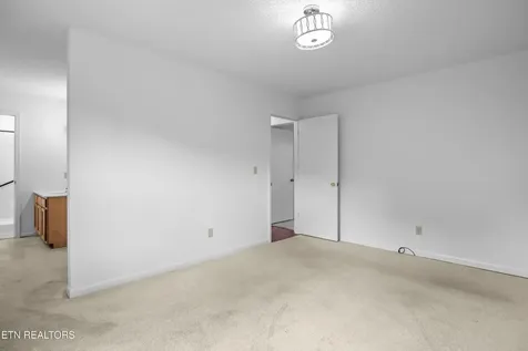 2710 Timberline Drive Maryville TN 37801