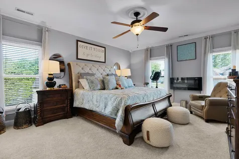 8212 Carriage Crossing Chattanooga TN 37421