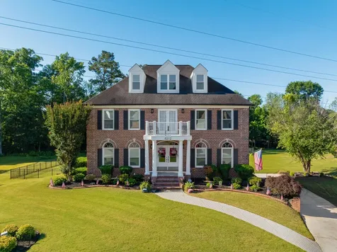 8212 Carriage Crossing Chattanooga TN 37421