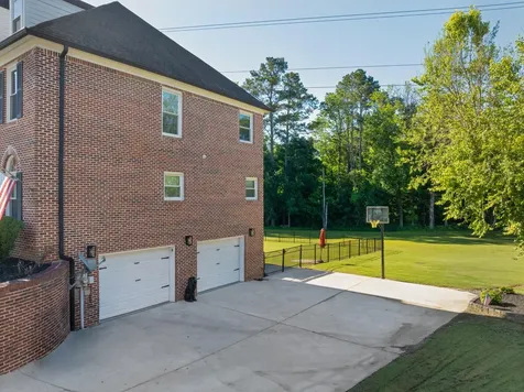 8212 Carriage Crossing Chattanooga TN 37421