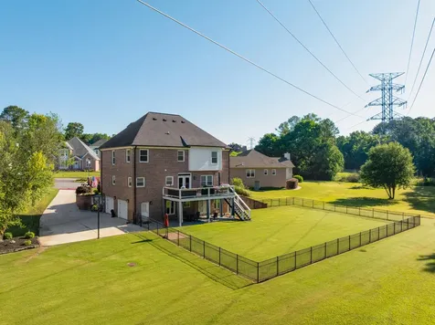 8212 Carriage Crossing Chattanooga TN 37421