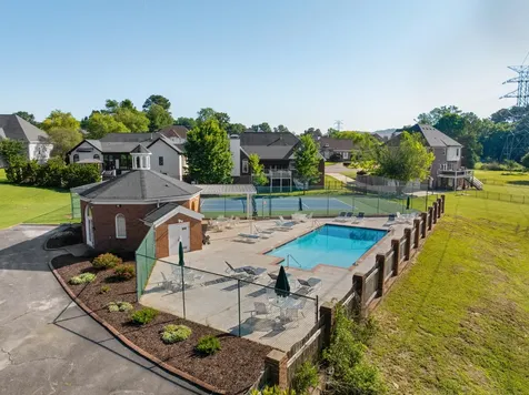 8212 Carriage Crossing Chattanooga TN 37421