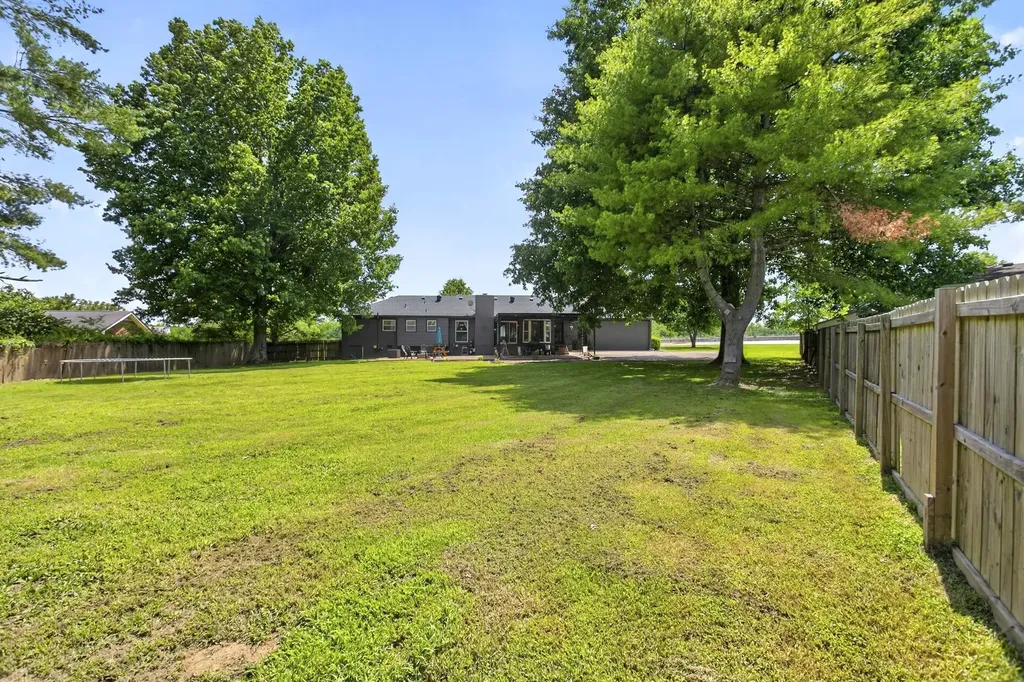 431 Douglas Bend Road Gallatin TN 37066