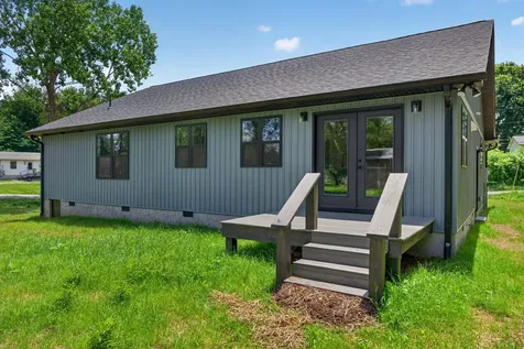 215 James Holman Road Sparta TN 38583