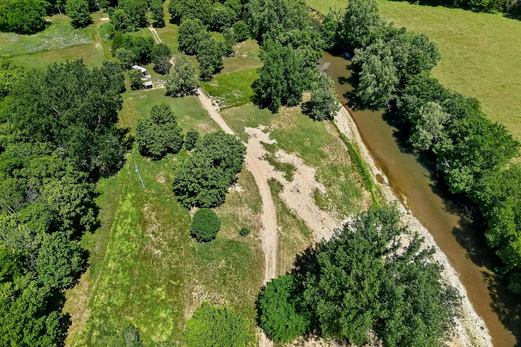 0 Roaring River Campground Gainesboro TN 38562
