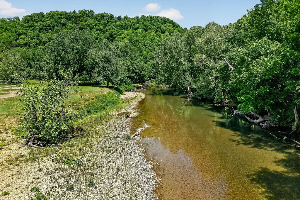 0 Roaring River Campground Gainesboro TN 38562