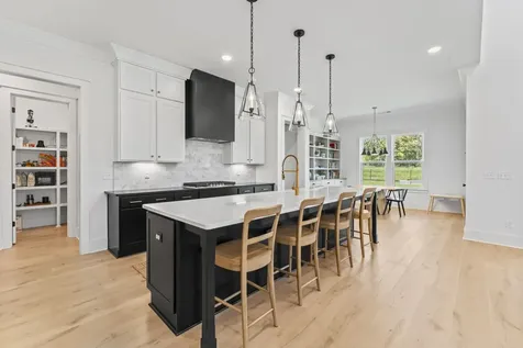 5049 Fairhaven Circle Thompsons Station TN 37179
