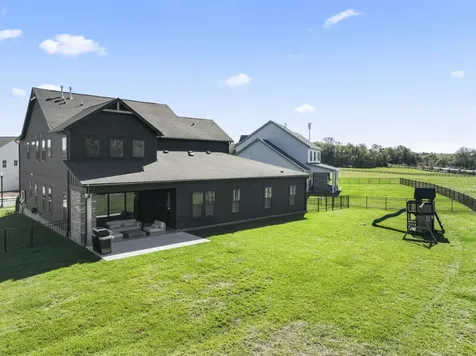 5049 Fairhaven Circle Thompsons Station TN 37179