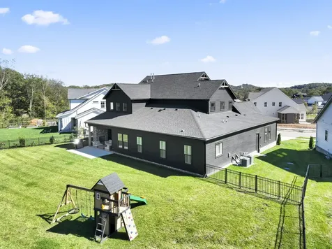 5049 Fairhaven Circle Thompsons Station TN 37179
