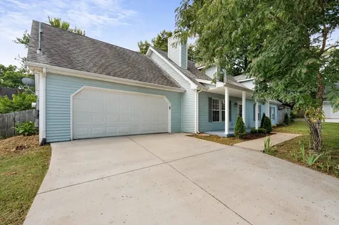 111 Frontier Lane La Vergne TN 37086