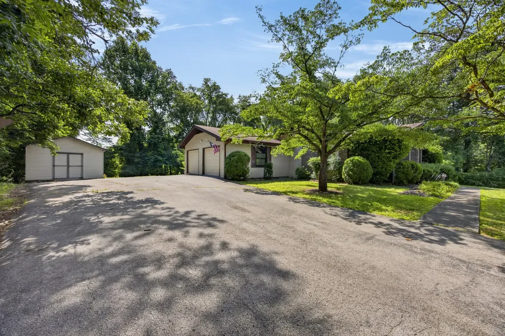 2650 Oak Park Drive Cookeville TN 38506