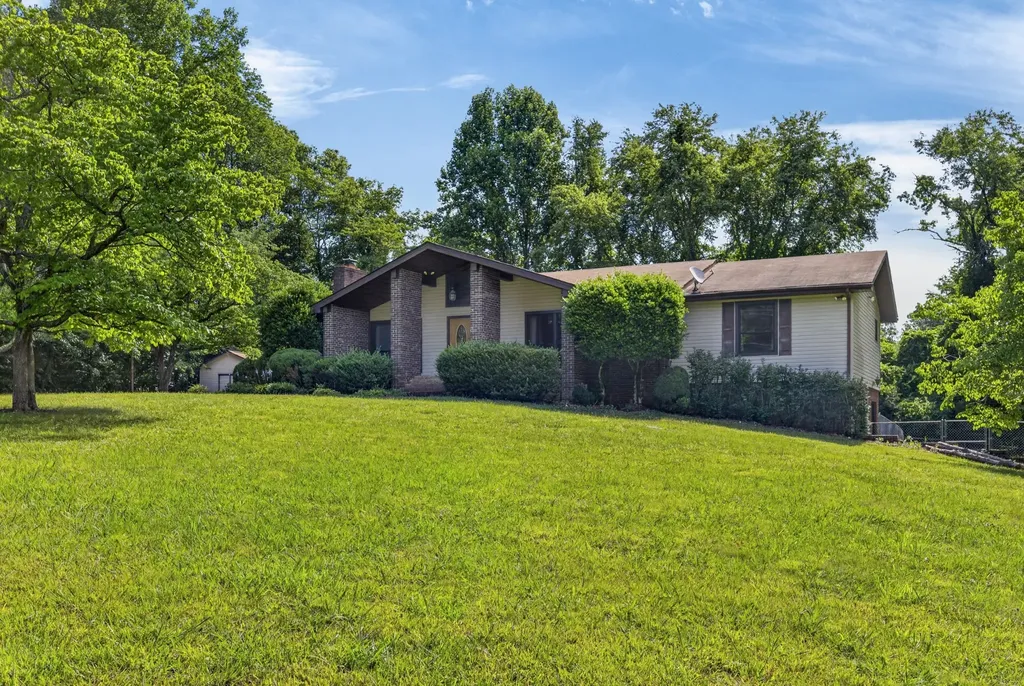 2650 Oak Park Drive Cookeville TN 38506