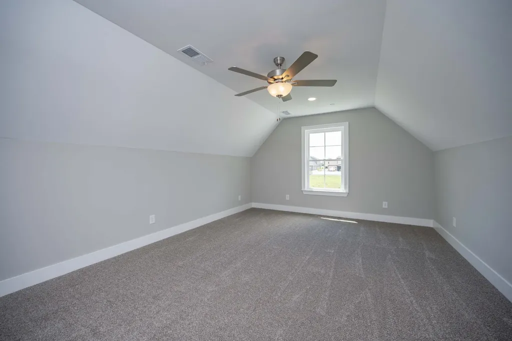 10111 Forkhorn Lane Bell Buckle TN 37020