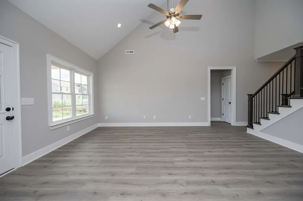 10111 Forkhorn Lane Bell Buckle TN 37020