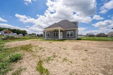 10111 Forkhorn Lane Bell Buckle TN 37020