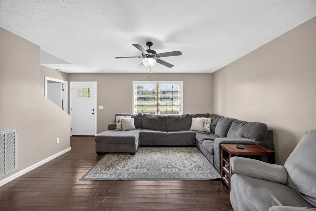 4704 Ellen Circle Cookeville TN 38501