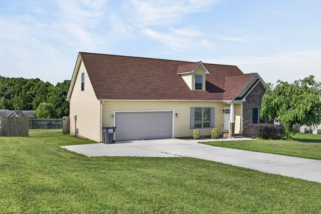 4704 Ellen Circle Cookeville TN 38501