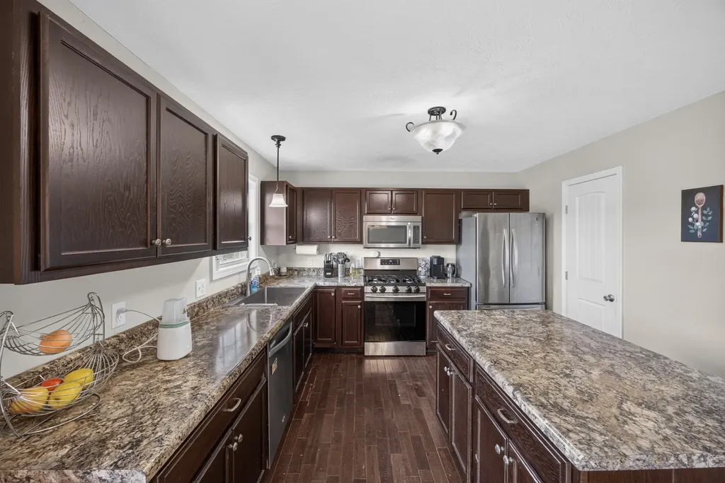 4704 Ellen Circle Cookeville TN 38501