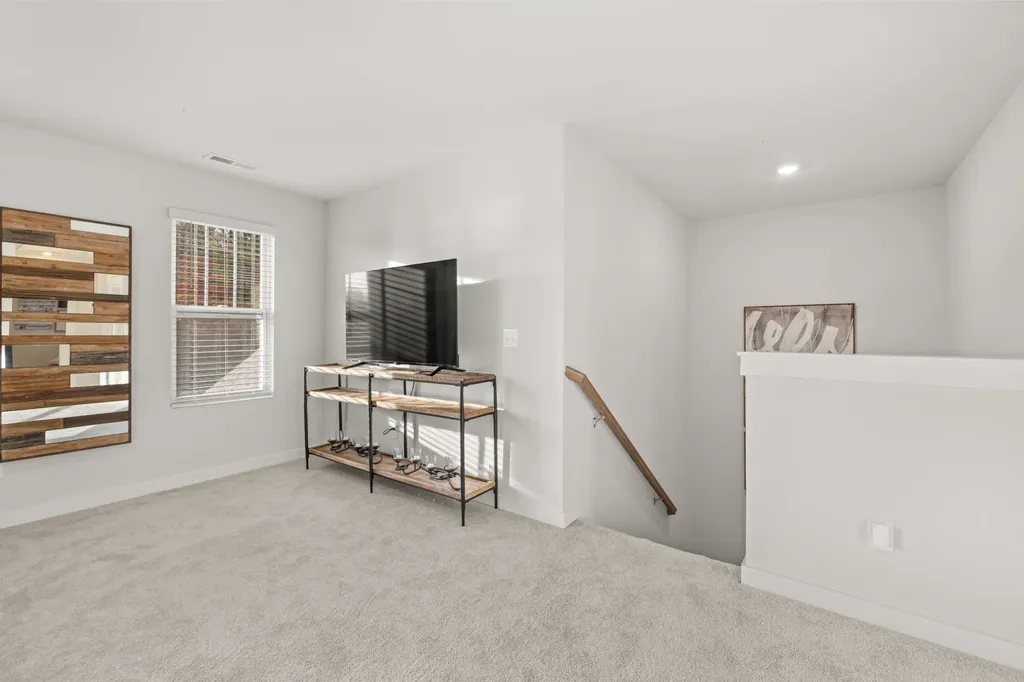 2521 Robert Gwynne Drive Smyrna TN 37167