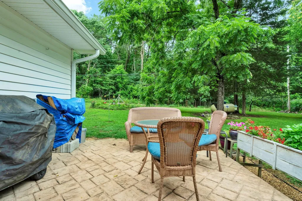 718 Dewind Drive Pikeville TN 37367