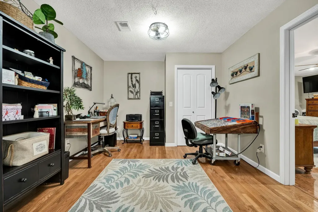 718 Dewind Drive Pikeville TN 37367