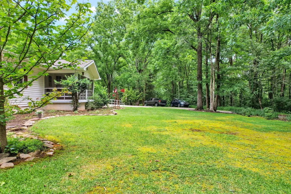 718 Dewind Drive Pikeville TN 37367