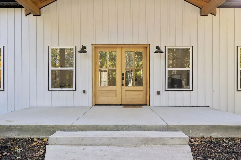6060 Washer Road Lyles TN 37098