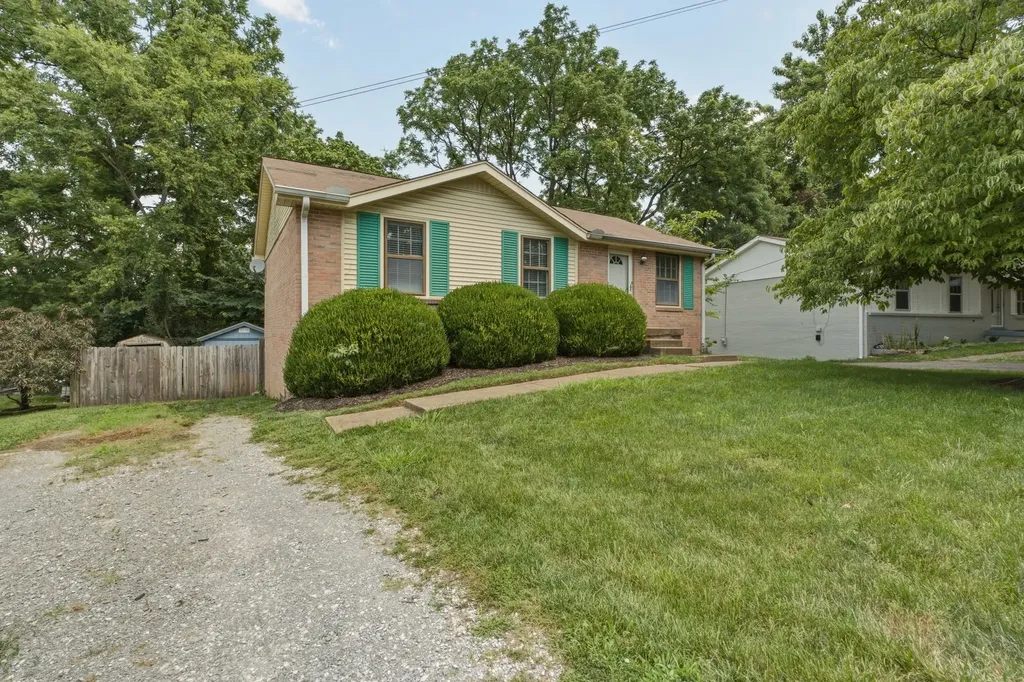 3913 Atkins Drive Nashville TN 37211