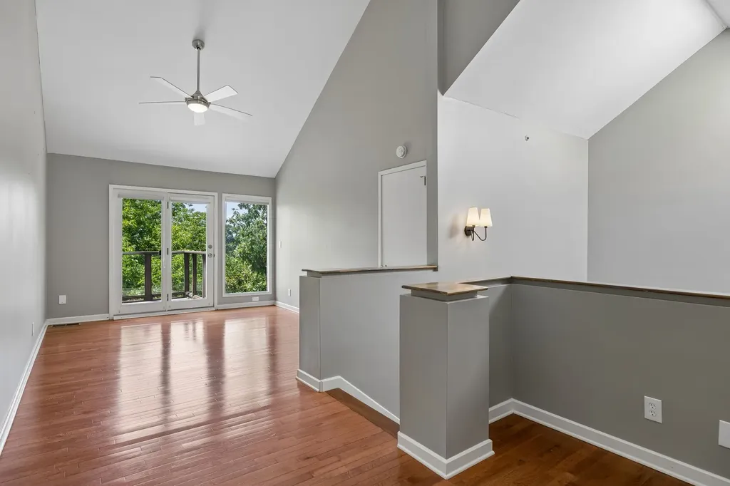 2107 32nd Ave, S Nashville TN 37212