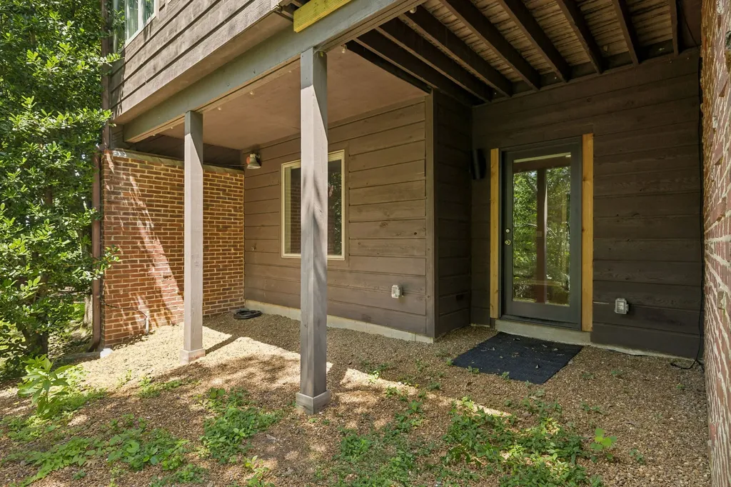 2107 32nd Ave, S Nashville TN 37212