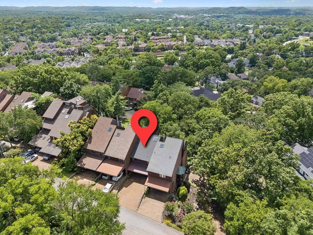 2107 32nd Ave, S Nashville TN 37212